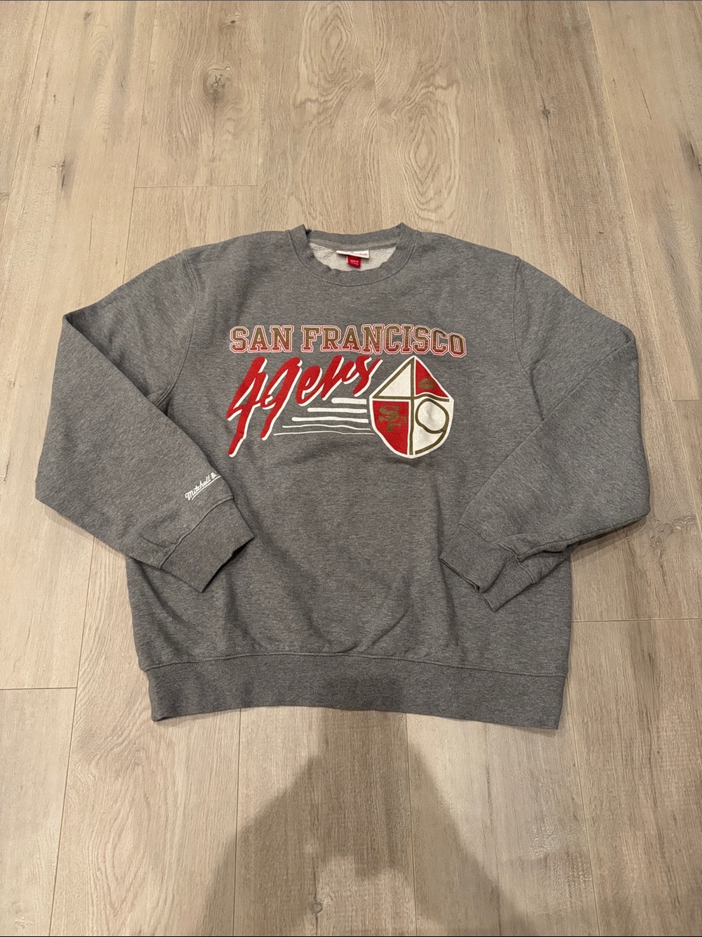Mitchell & Ness Gray San Francisco 49ers Crewneck with Red Script